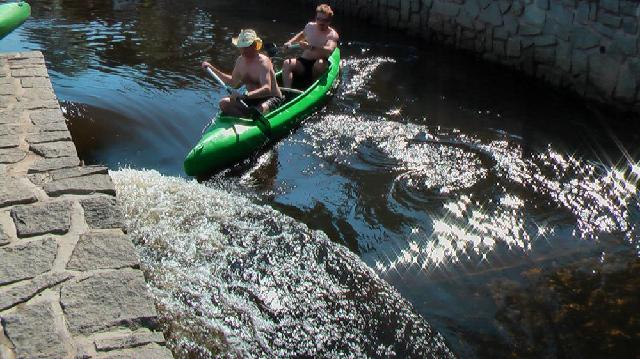 Vltava Bačkory 2008 > obr (141)